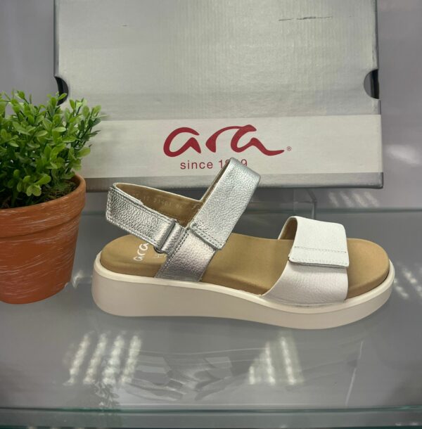 Ara Silver White Sandal